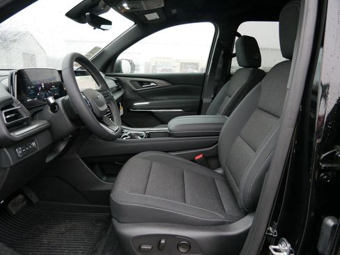 New 2026 Chevrolet Traverse LT w/ Midnight/Sport Edition image 10