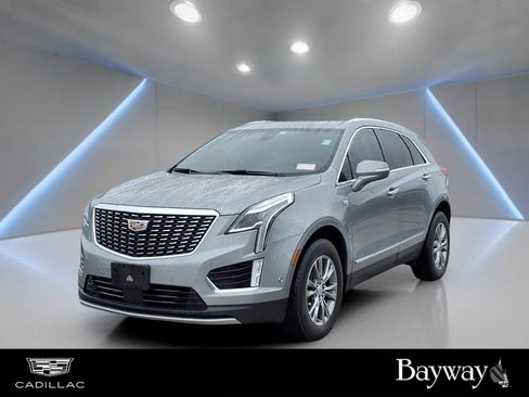 Certified 2023 Cadillac XT5 Premium Luxury w/ Technology Package FWD image 1