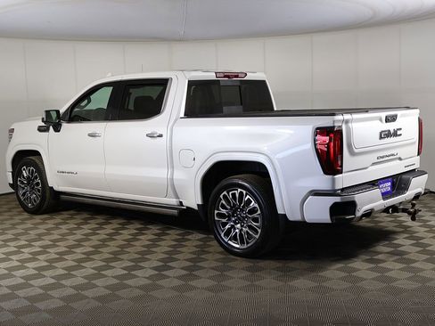 Used 2024 GMC Sierra 1500 Denali Ultimate AWD/4WD image 14