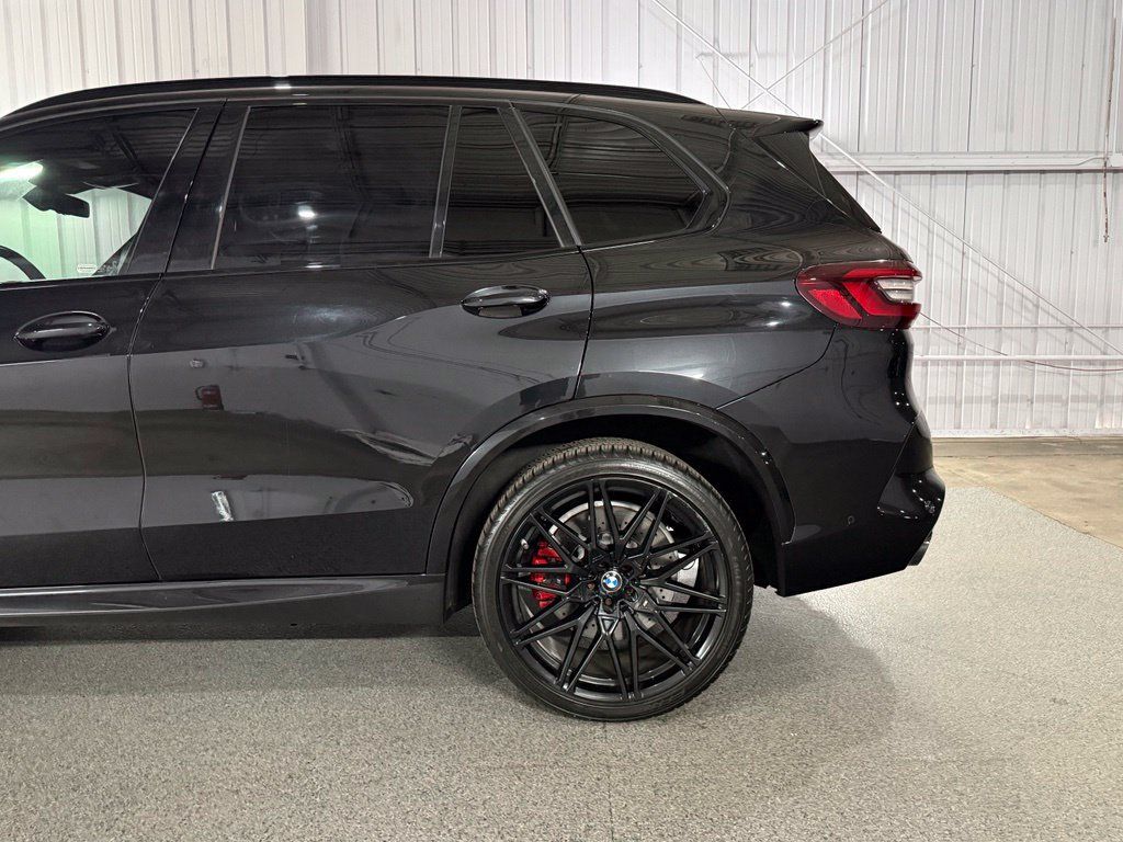 Used 2021 BMW X5 M w/ Competition Package AWD/4WD image 11
