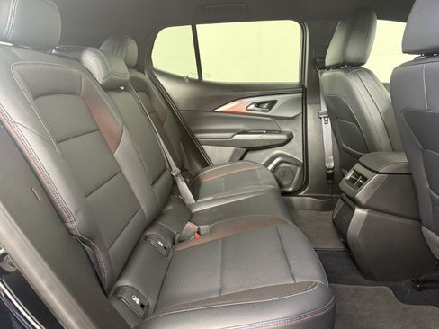 Used 2024 Chevrolet Equinox EV RS FWD image 13