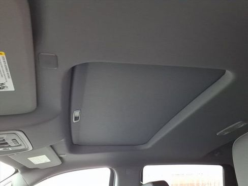 New 2026 GMC Sierra 1500 SLT w/ SLT Premium Plus Package image 6