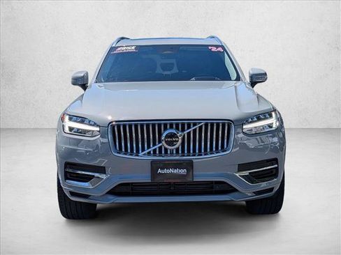 Used 2024 Volvo XC90 T8 Ultimate w/ Protection Package Premier AWD/4WD image 2