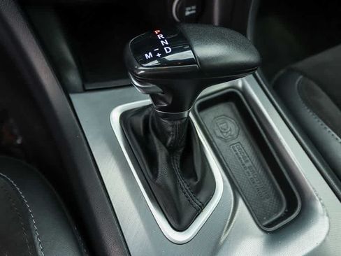 Used 2022 Dodge Charger Scat Pack RWD image 19