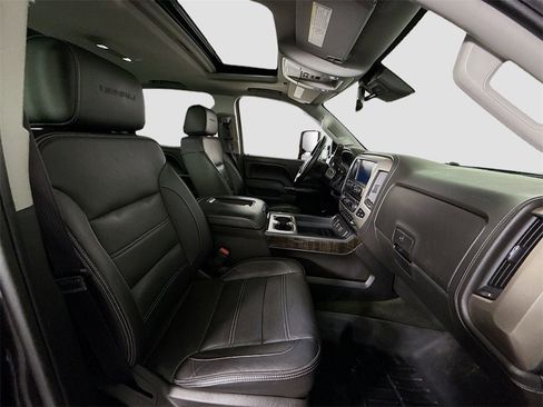 Used 2016 GMC Sierra 3500 Denali w/ Duramax Plus Package image 22
