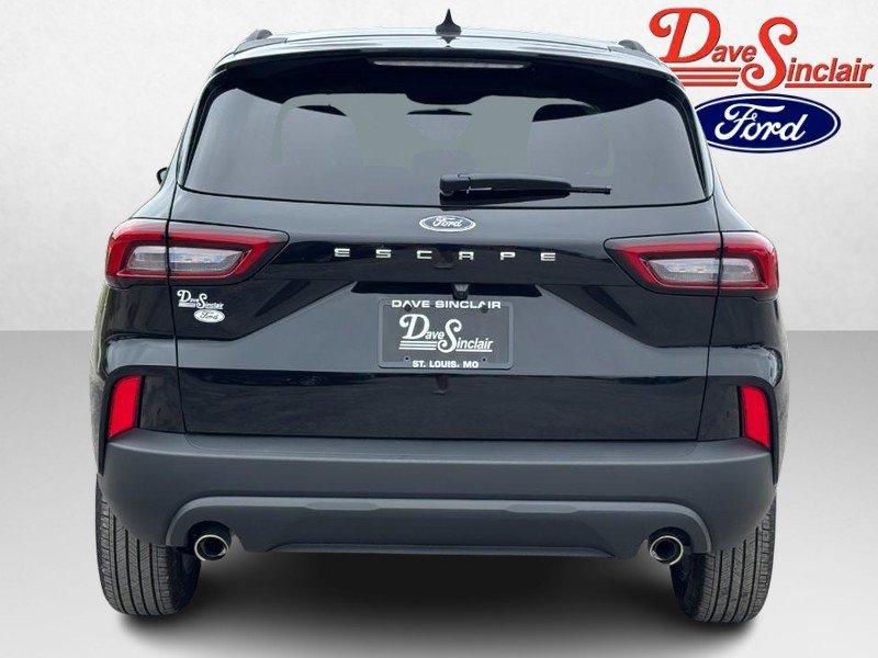 Used 2025 Ford Escape ST-Line FWD image 8