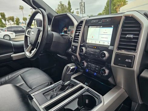 Used 2018 Ford F150 Lariat w/ Equipment Group 502A Luxury image 15