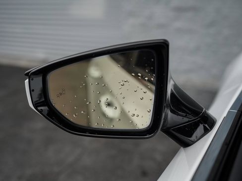 Used 2023 Lexus LS 500 F Sport image 35