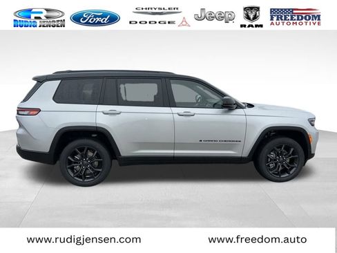New 2025 Jeep Grand Cherokee L Limited w/ Trailer Tow Package image 5