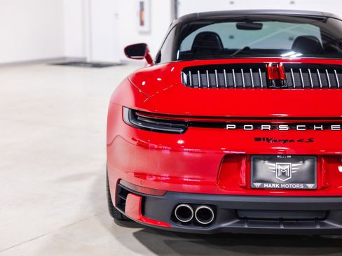 Used 2021 Porsche 911 Targa 4S Heritage Design image 14