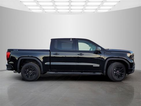 New 2024 GMC Hummer EV 2X w/ Extreme Off-Road Package image 3