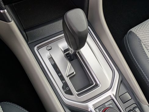 Used 2019 Subaru Forester Premium image 27