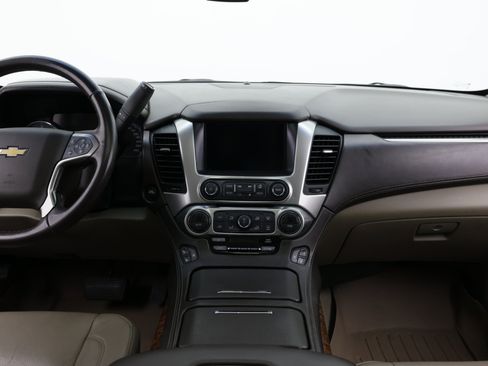 Used 2019 Chevrolet Tahoe Premier RWD image 44
