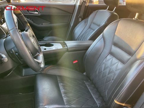 Used 2021 Nissan Rogue Platinum image 22