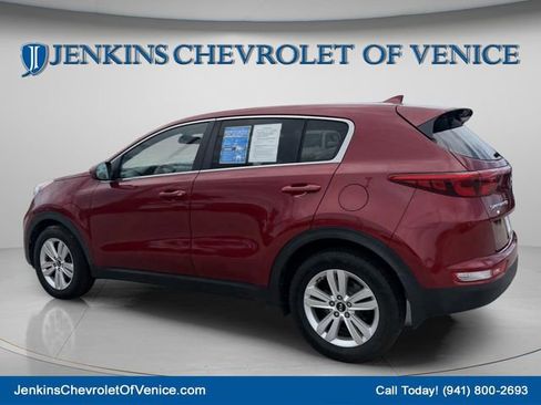 Used 2019 Kia Sportage LX FWD image 8