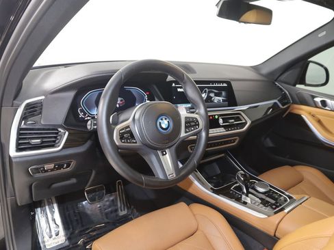 Used 2023 BMW X5 xDrive45e w/ M Sport Package image 29