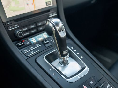 Certified 2019 Porsche 911 Turbo AWD/4WD image 22