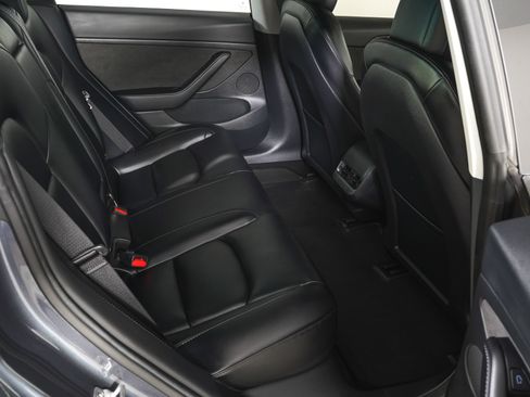 Used 2023 Tesla Model 3 Performance AWD/4WD image 9