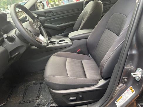 Used 2026 Nissan Altima 2.5 SV FWD image 25