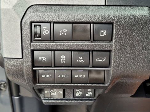 Certified 2024 Toyota Tacoma Trailhunter image 17