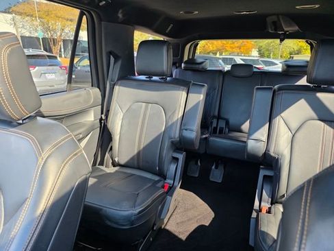 Used 2022 Ford Expedition Platinum image 20
