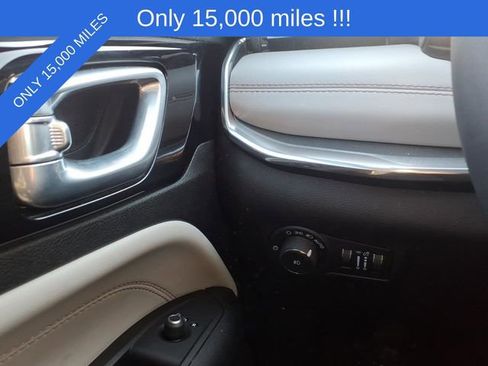 Used 2024 Jeep Compass Limited w/ Sun and Sound Group image 22