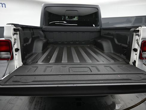 Used 2020 Jeep Gladiator Sport w/ Quick Order Package 24S image 10