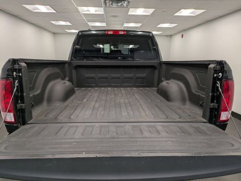 Used 2019 RAM 1500 Express w/ Express Value Package image 24