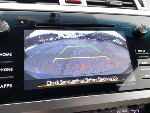 Used 2017 Subaru Legacy 2.5i Premium image 21