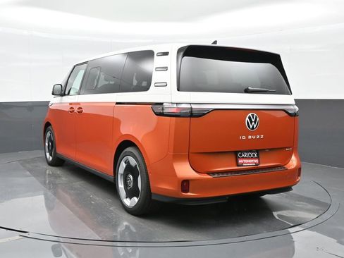 New 2025 Volkswagen ID. Buzz Pro S Plus image 8