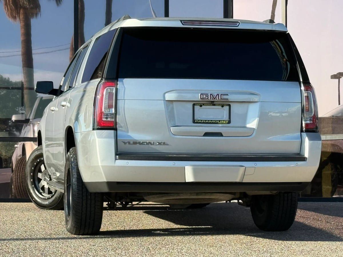 Used 2016 GMC Yukon XL SLT w/ Open Road Package RWD image 8