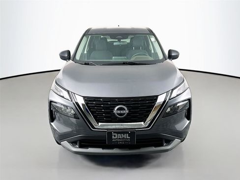 Used 2023 Nissan Rogue S AWD/4WD image 3