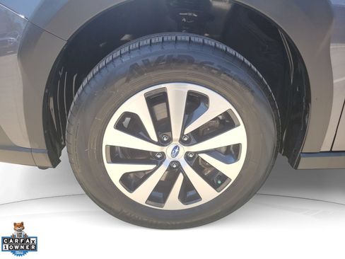 Used 2025 Subaru Outback Premium AWD/4WD image 20