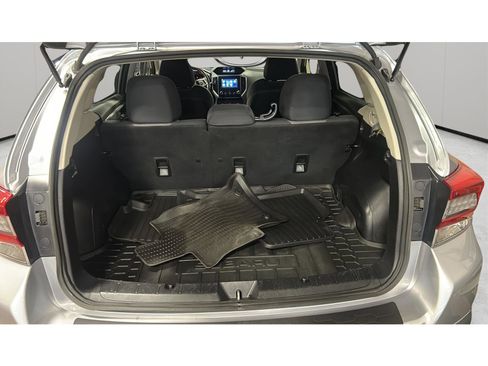 Used 2021 Subaru Crosstrek 2.0i Premium AWD/4WD image 12