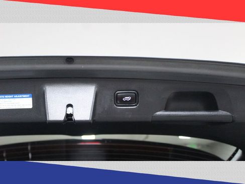 Used 2021 Hyundai Palisade Calligraphy image 34