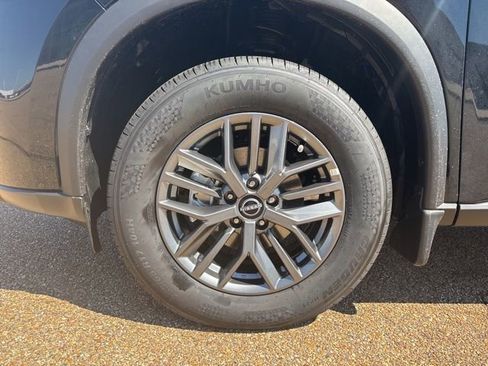 New 2026 Nissan Rogue S image 8