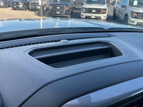 Used 2023 GMC Sierra 2500 Pro w/ Convenience Package AWD/4WD image 45