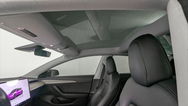 Used 2023 Tesla Model 3 Standard Range RWD image 14