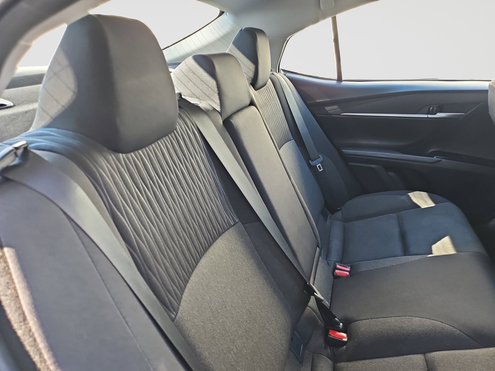 Used 2025 Toyota Camry LE FWD image 45