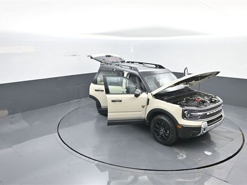 New 2025 Ford Bronco Sport Badlands w/ Badlands Tech Package image 34