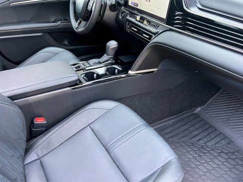 Used 2026 Toyota Camry XSE w/ Premium Plus Package image 17