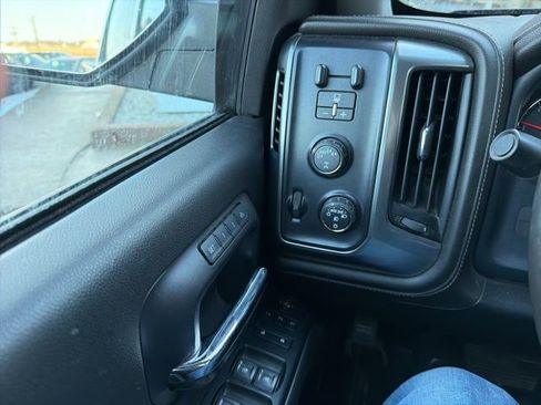 Used 2018 Chevrolet Silverado 1500 LTZ Z71 w/ LTZ Plus Package image 7