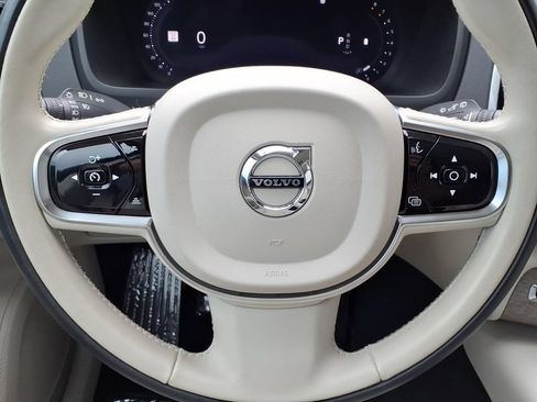 Certified 2023 Volvo XC90 B6 Ultimate w/ Protection Package AWD/4WD image 14