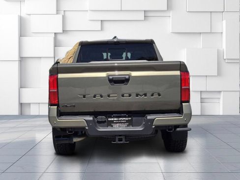 Used 2024 Toyota Tacoma TRD Off-Road w/ TRD Off Road Premium Package AWD/4WD image 6