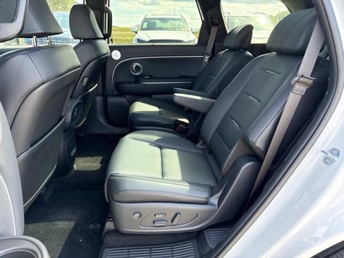 New 2026 Hyundai Palisade Calligraphy image 11