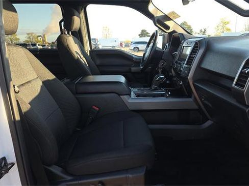 Used 2020 Ford F150 XLT w/ Equipment Group 302A Luxury AWD/4WD image 9