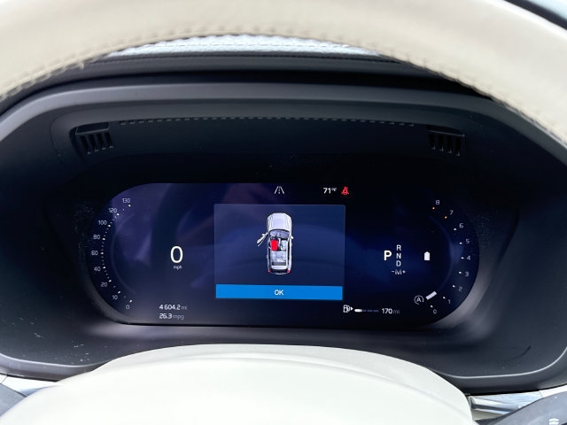 Certified 2026 Volvo XC60 B5 Ultra AWD/4WD image 14