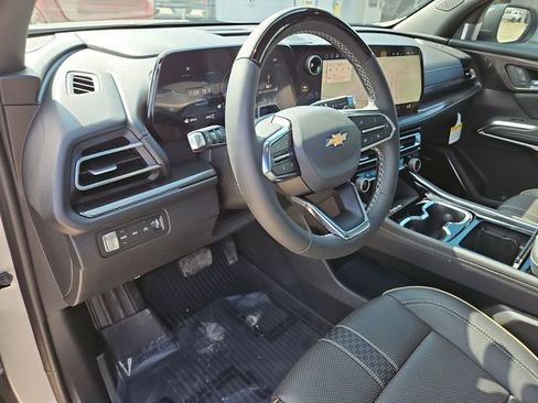 New 2026 Chevrolet Traverse High Country w/ LPO, Floor Liner Package image 11