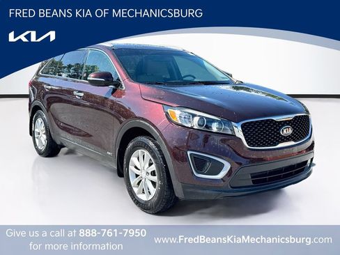 Used 2016 Kia Sorento AWD w/ LX Convenience Package image 1