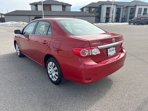 Used 2013 Toyota Corolla LE image 11